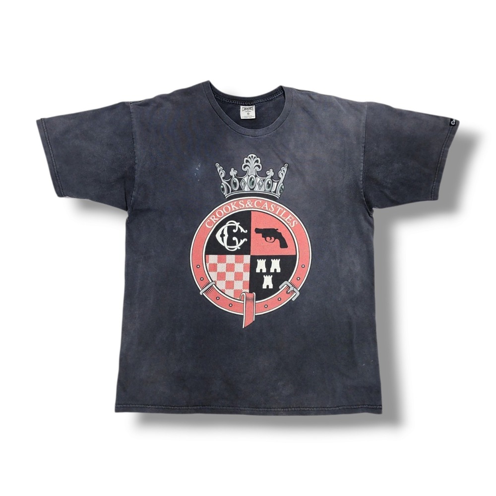 Vintage Crooks & Castle Crown‎ and Crest Graphic Faded Black Y2K T-Shirt Men's